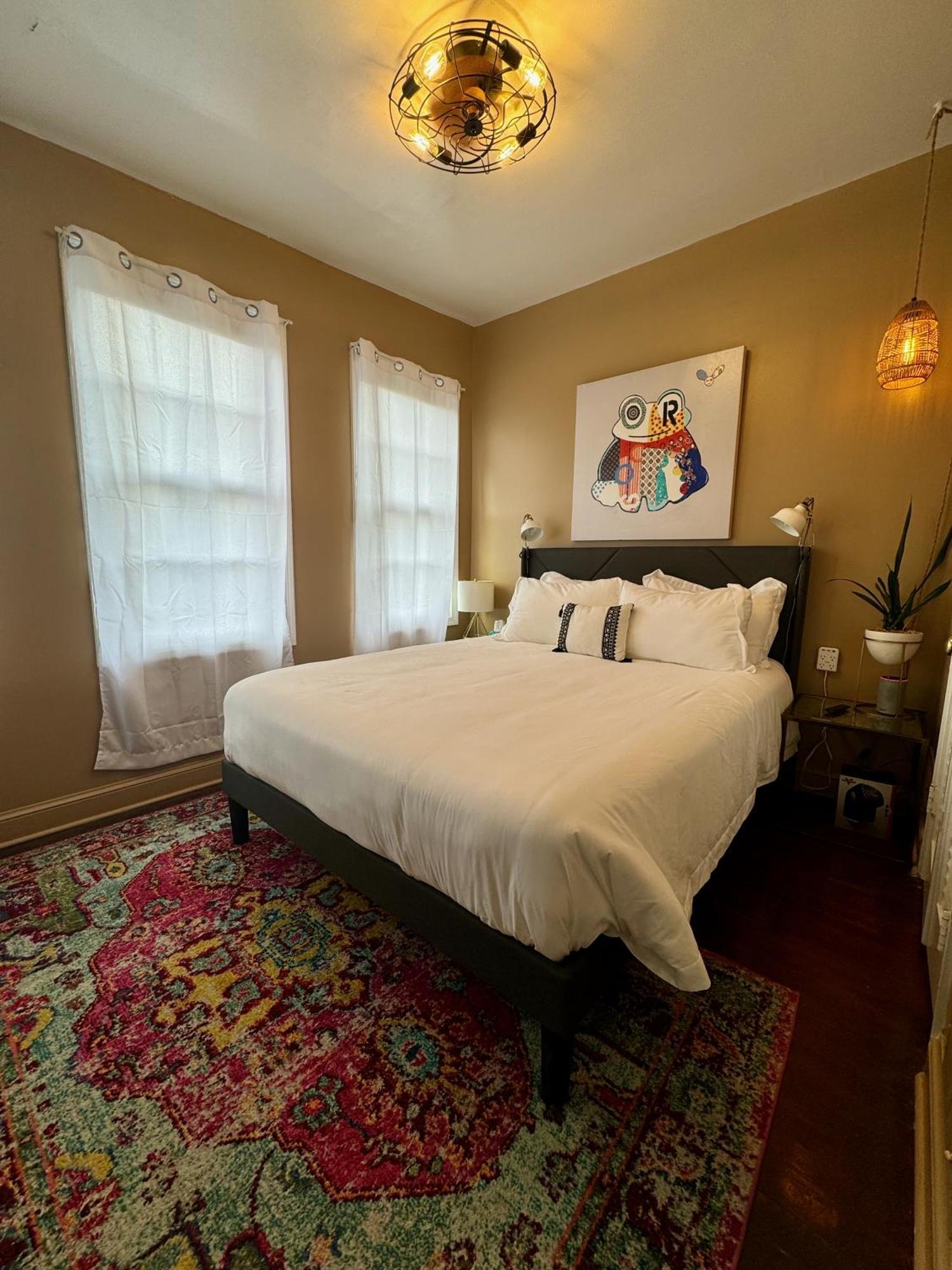 Вилла Capitol Hill Carriage House Вашингтон Экстерьер фото