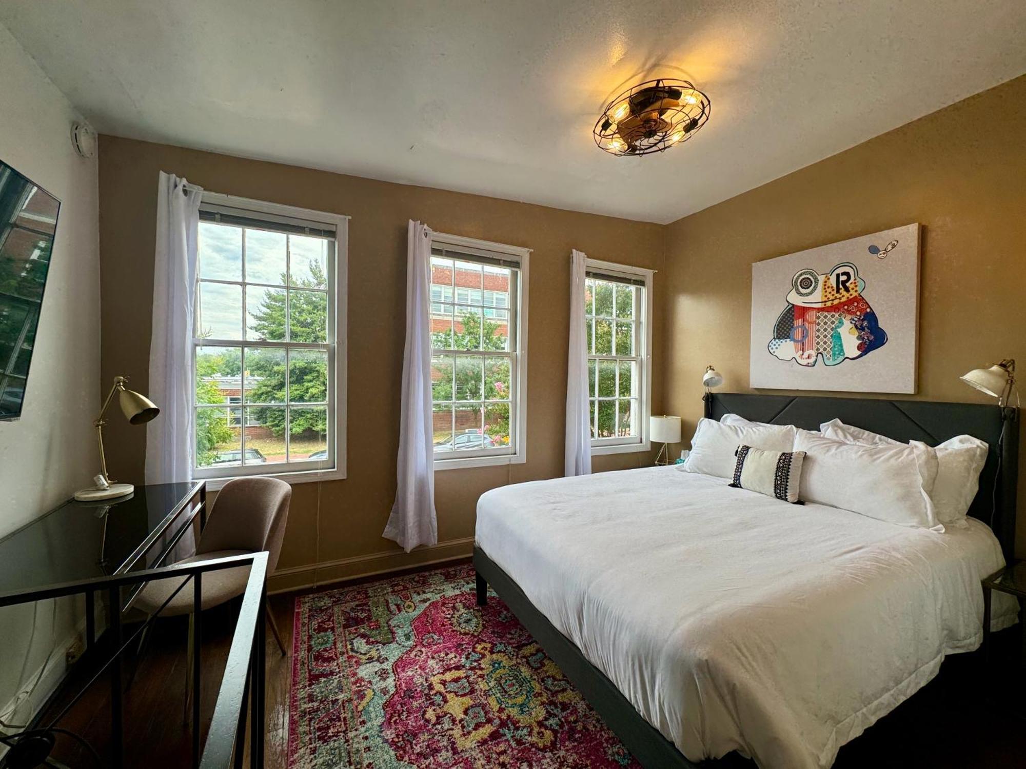 Вилла Capitol Hill Carriage House Вашингтон Экстерьер фото